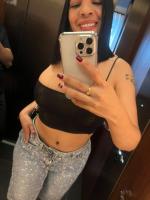 664263908: Chica busca chico en Sevilla