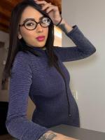 671321499: Chica busca chico en Málaga