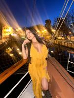 655811771: Chica busca chico en Ibiza