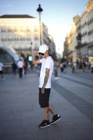 677404449: Chico busca chica en Alicante