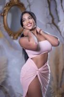 654353903: Chica busca chico en Ibiza