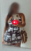 631061310: Chica busca chico en Sevilla