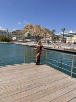 613604041: Chica busca chico en Alicante