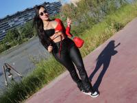 613506245: Chica busca chico en Zaragoza