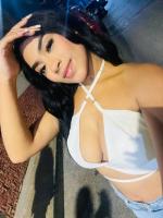 604398207: Chica busca chico en Barcelona