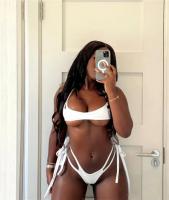 602841108: Chica busca chico en Cádiz