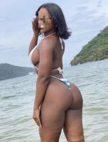 633882439: Chica busca chico en Málaga