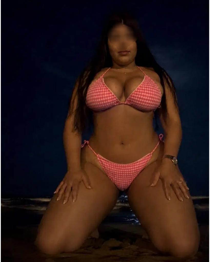 Chica busca chico en La Coruña: 