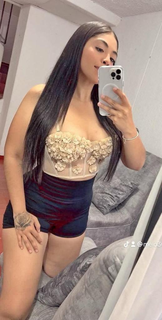 Chica busca chico en Mallorca: 