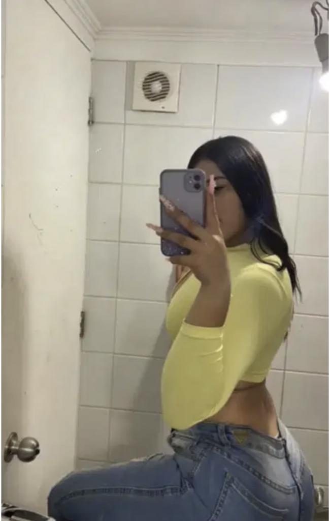 Chica busca chico en Murcia: Chica busca chico