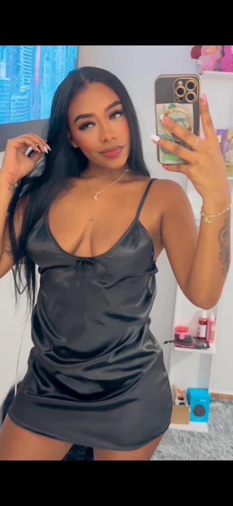611257932: Chica busca chico en Alicante