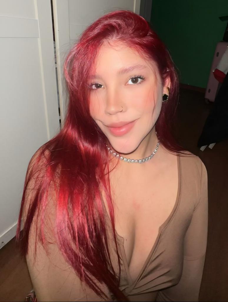 635164595: Chica busca chico en Madrid