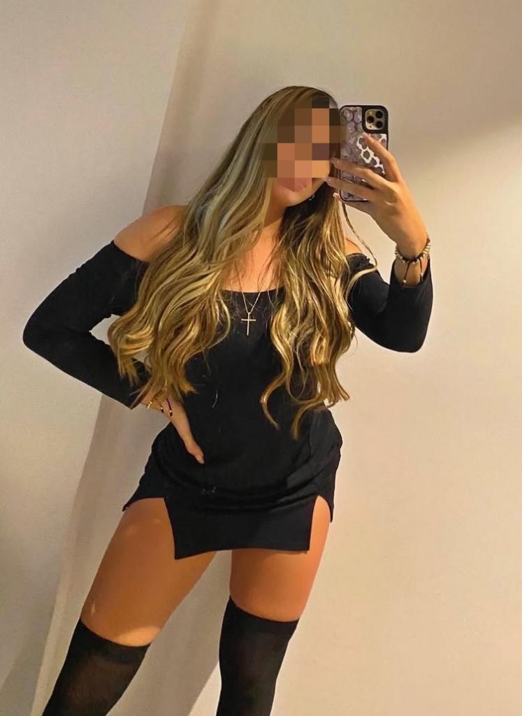 632292143: Chica busca chico en Lugo