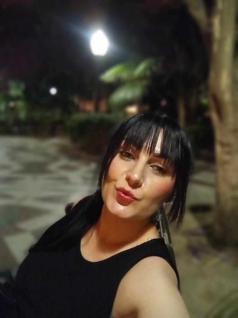 694620424: Chica busca chico en Alicante