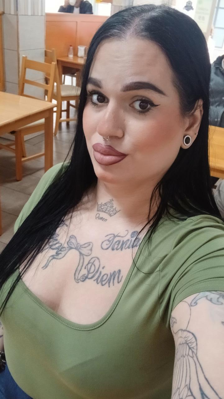 671235974: Transexual en Las Palmas