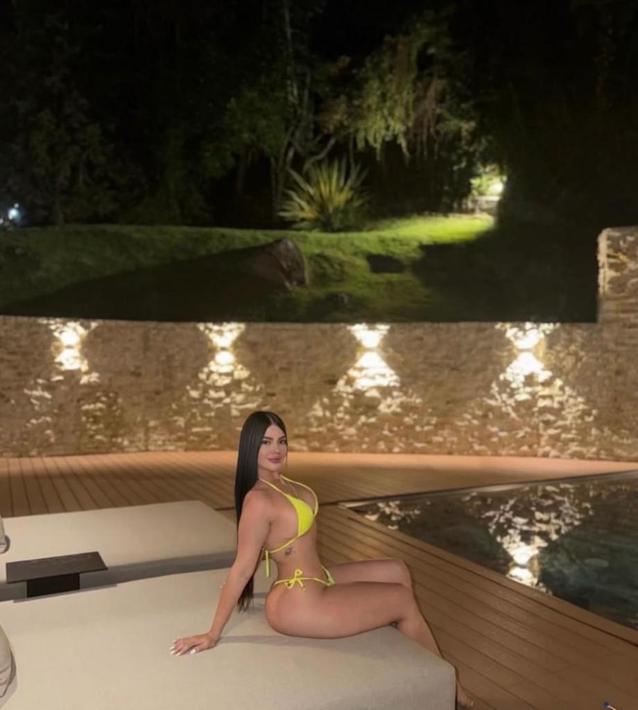 624925549: Chica busca chico en Zaragoza