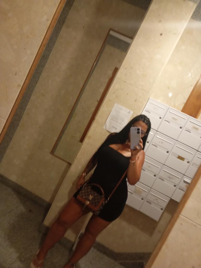 624094807: Chica busca chico en Lugo