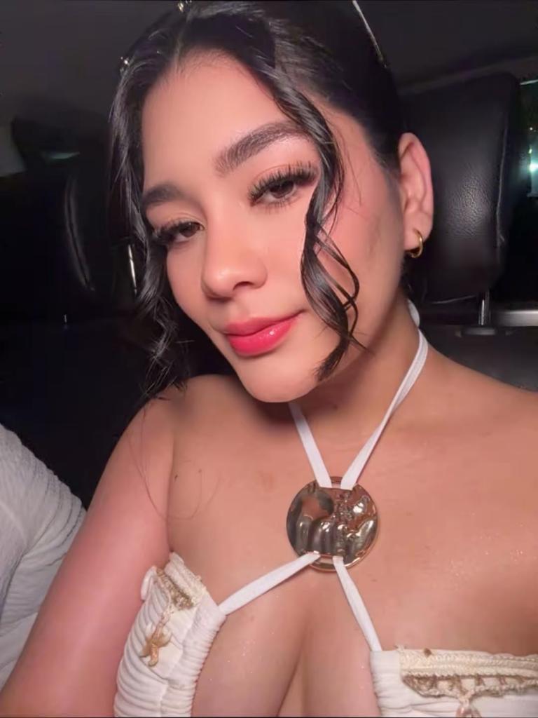 Chica busca chico en Almería: 