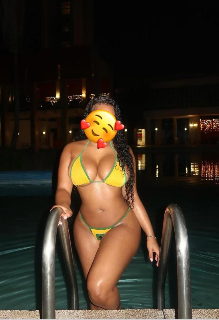 Chica busca chico en Tenerife: 