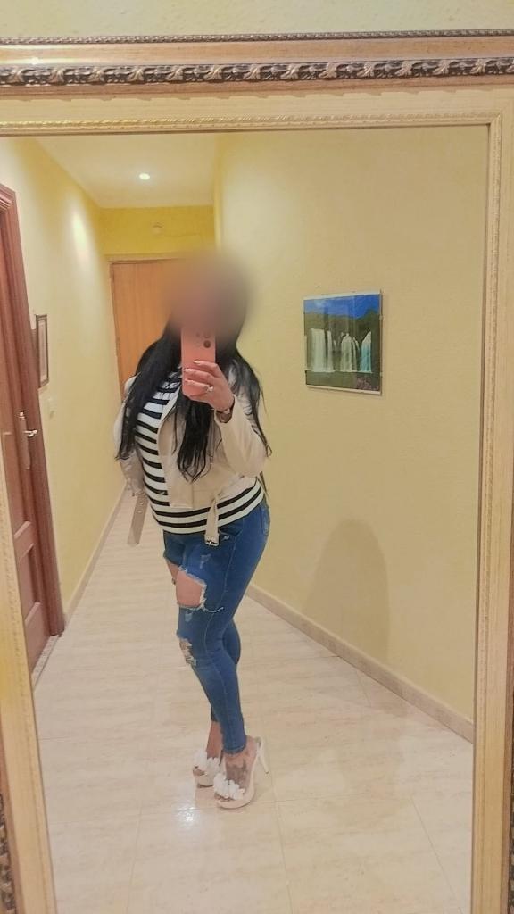 603292972: Chica busca chico en Cantabria