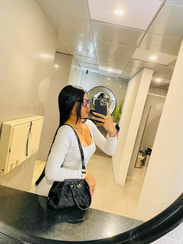 743008632: Chica busca chico en Madrid