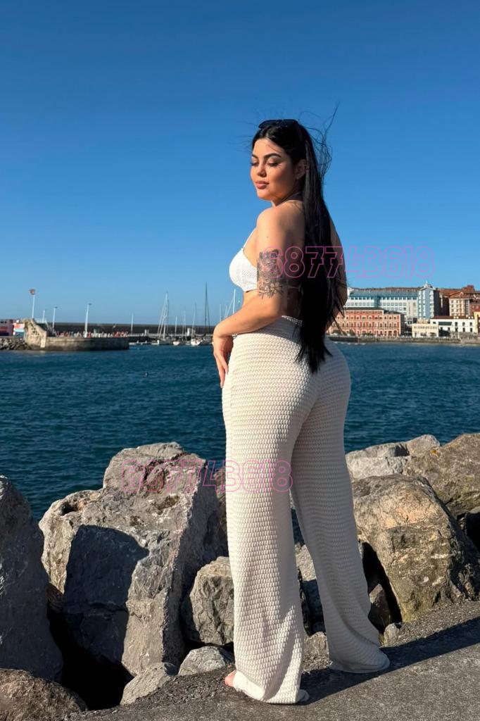 Chica busca chico en Orense: 