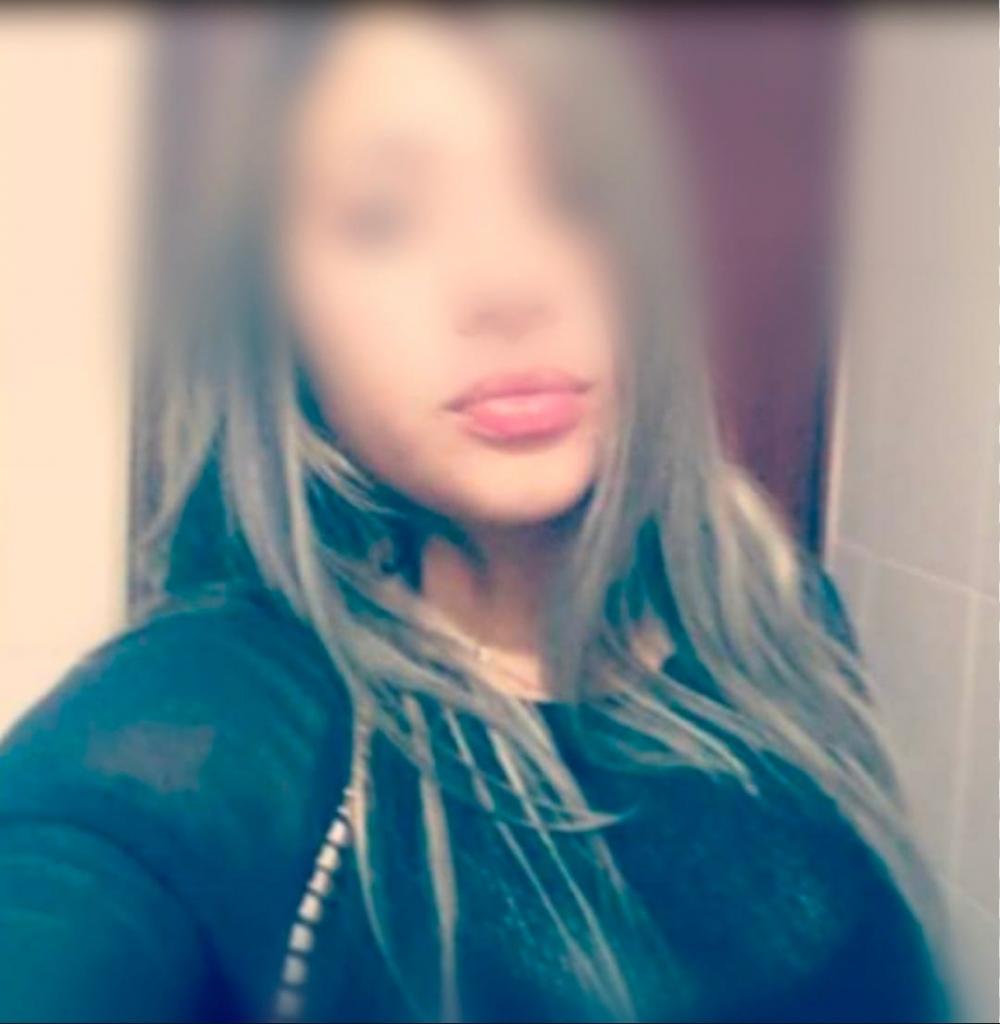 747466617: Chica busca chico en Alicante