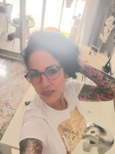 722559063: Chica busca chico en Barcelona