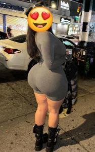 683624989: Chica busca chico en Barcelona