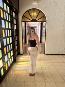 613561886: Chica busca chico en Málaga