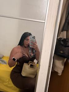 617532764: Chica busca chico en Ibiza