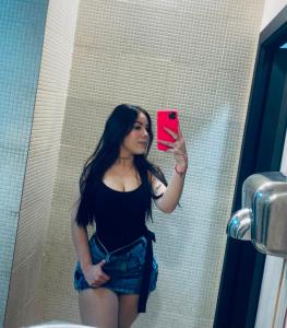 612273970: Chica busca chico en Ibiza