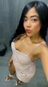 647163074: Chica busca chico en Málaga