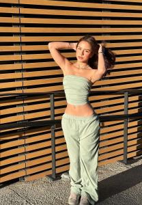 613336331: Chica busca chico en Madrid