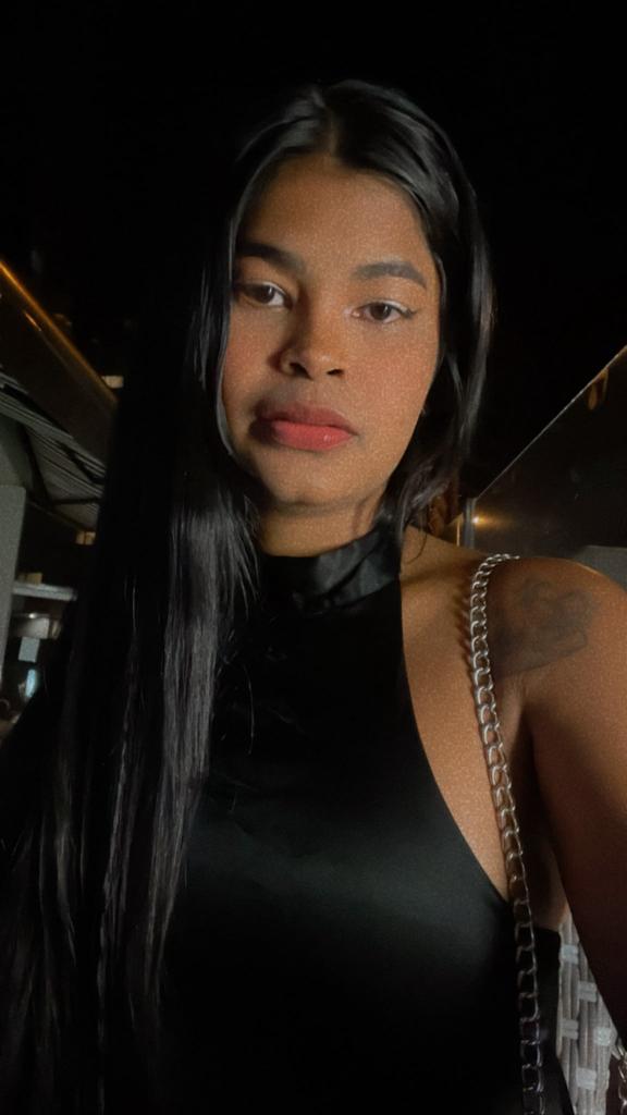 Chica busca chico en La Coruña: 