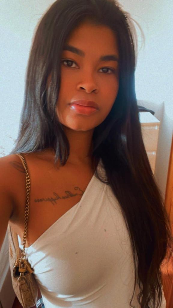 Chica busca chico en La Coruña: 