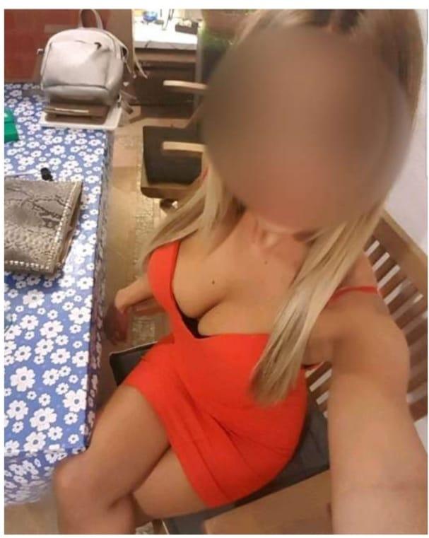 Chica busca chico en Menorca: 