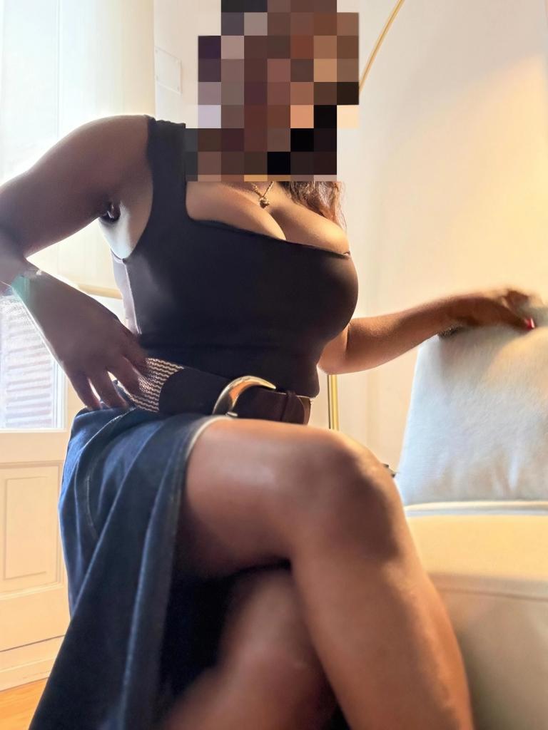 623726412: Chica busca chico en Madrid