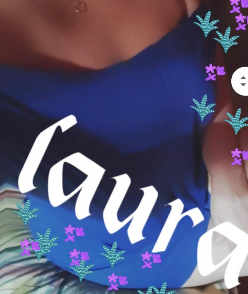 698493764: Chica busca chico en Gerona