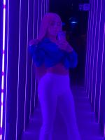 743096056: Chica busca chico en Sevilla