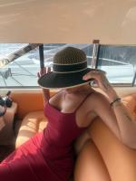 670372844: Chica busca chico en Málaga