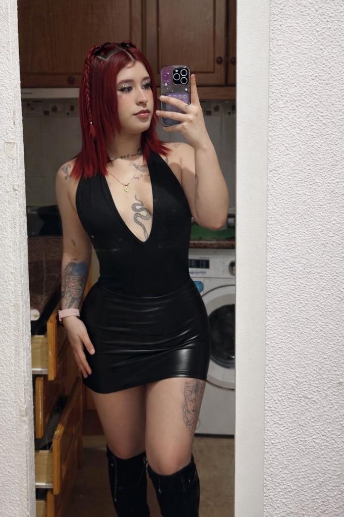 Chica busca chico en Almería: 