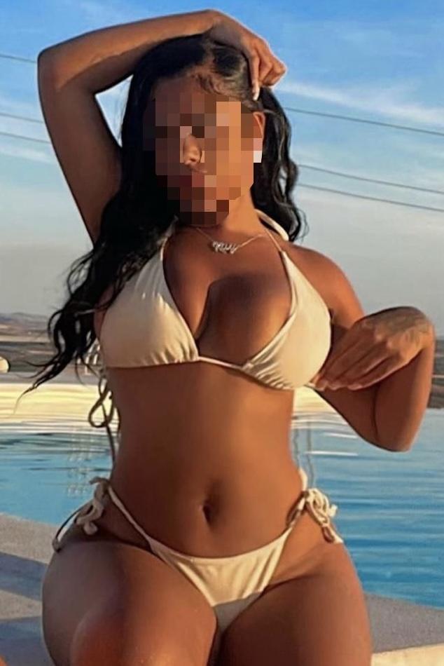 Chica busca chico en Murcia: 