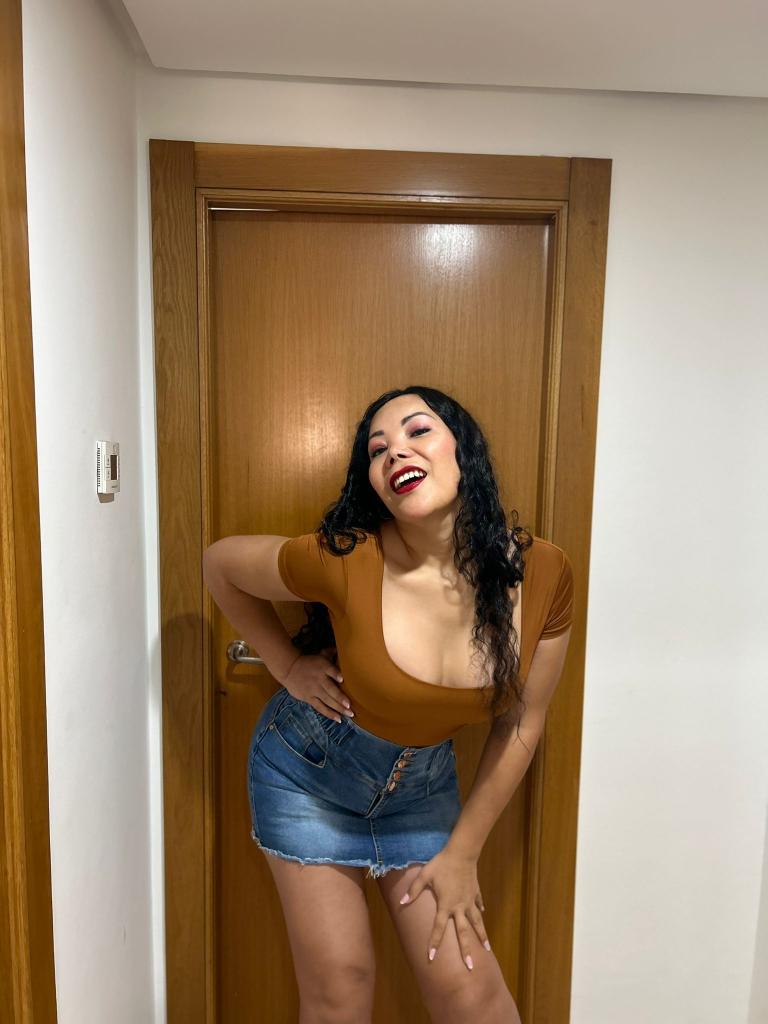 Chica busca chico en Murcia: Chica busca chico