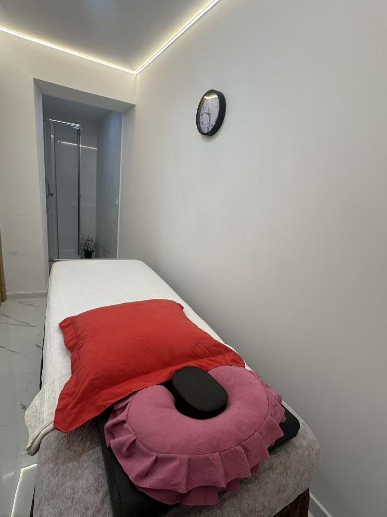 Chica busca chico en Madrid: 