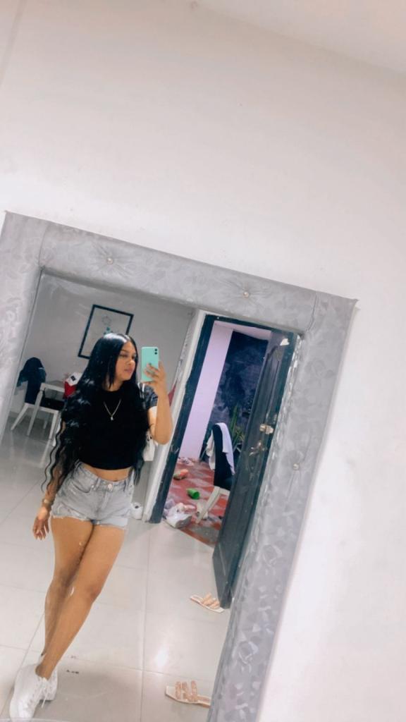 611310598: Chica busca chico en Asturias