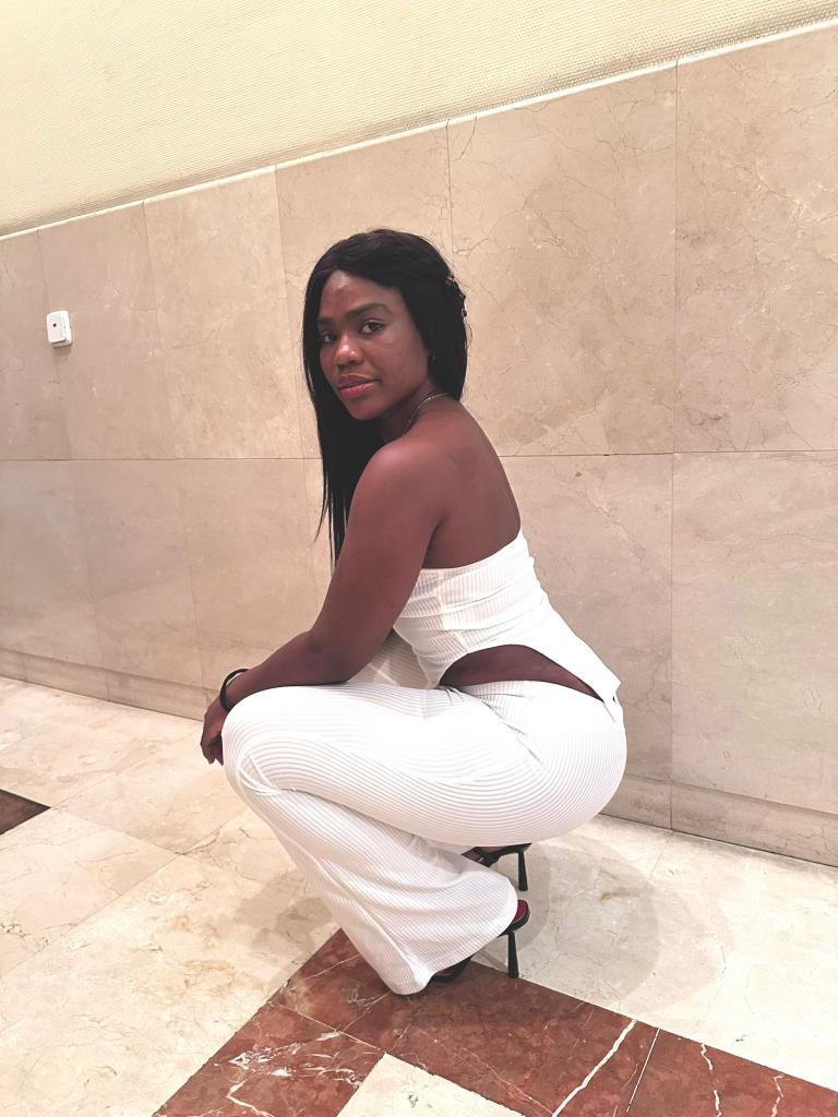 Chica busca chico en Madrid: 