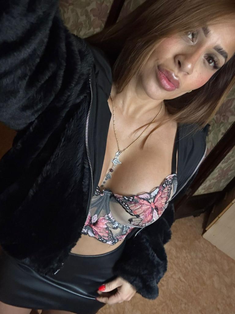 Chica busca chico en Murcia: 