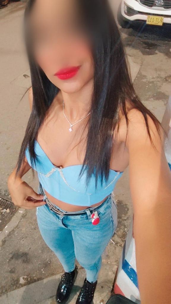641565188: Chica busca chico en Valencia