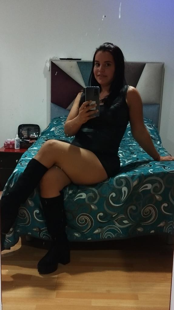 Chica busca chico en Burgos: 